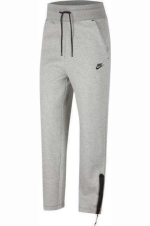 μαύρη αθλητική μπλούζα με ζιβάγκο