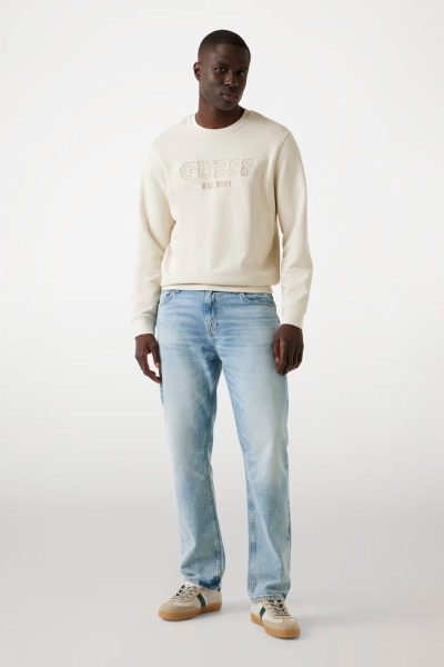 λευκό αμάνικο τοπ σε στούντιο λήψη