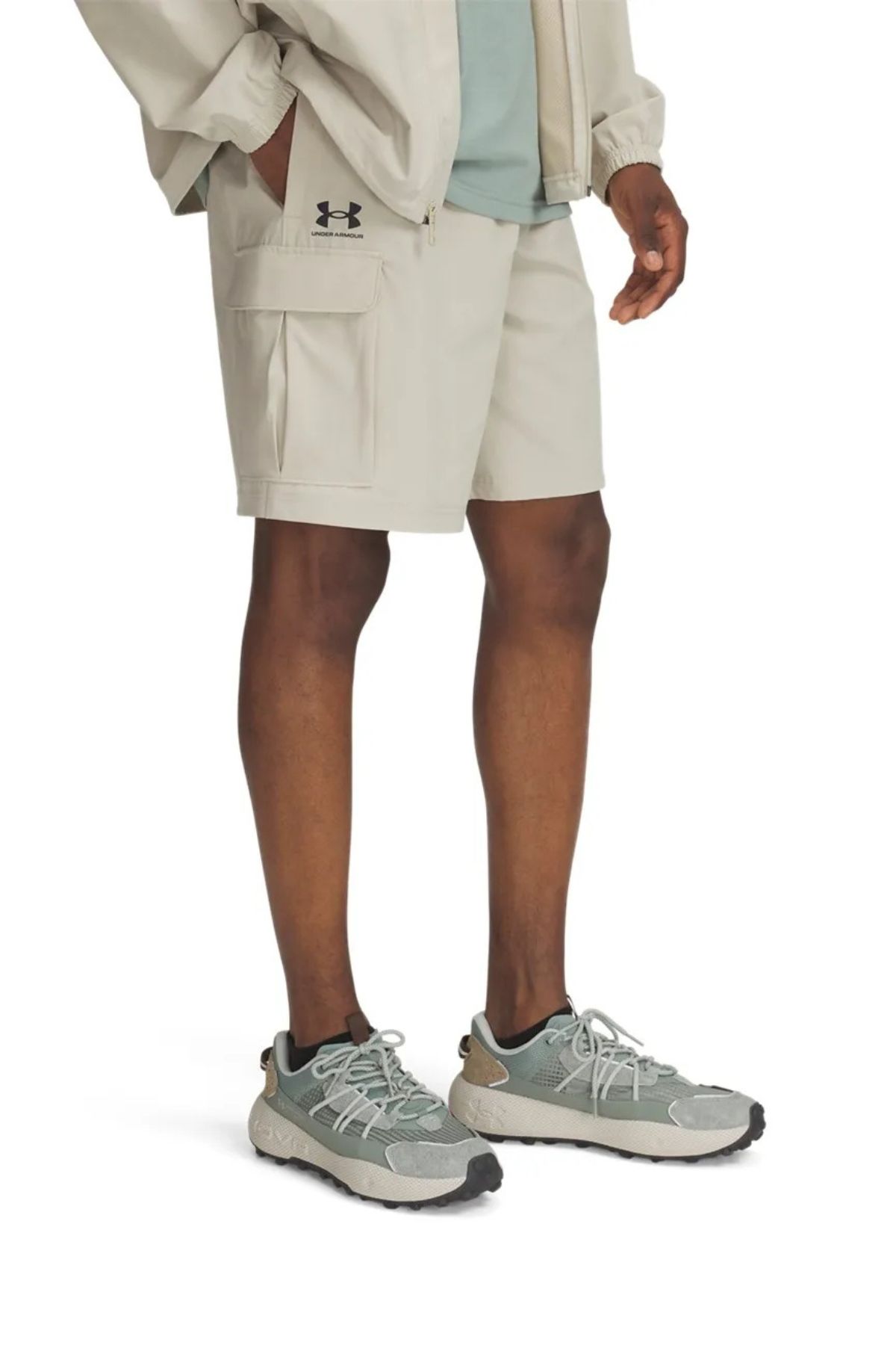 Under Armour Vibe Woven Cargo Short Ανδρικό Σορτς 1386560-289 Μπεζ