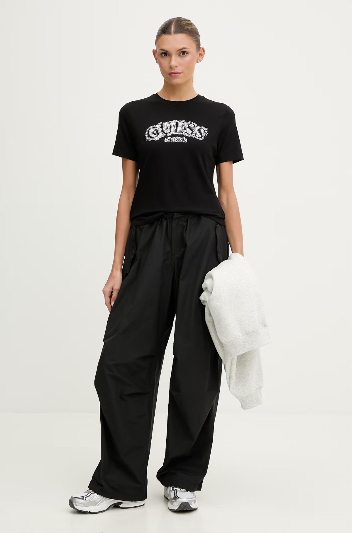 HTCLOTHES123 - 2026-05-21T171855.871