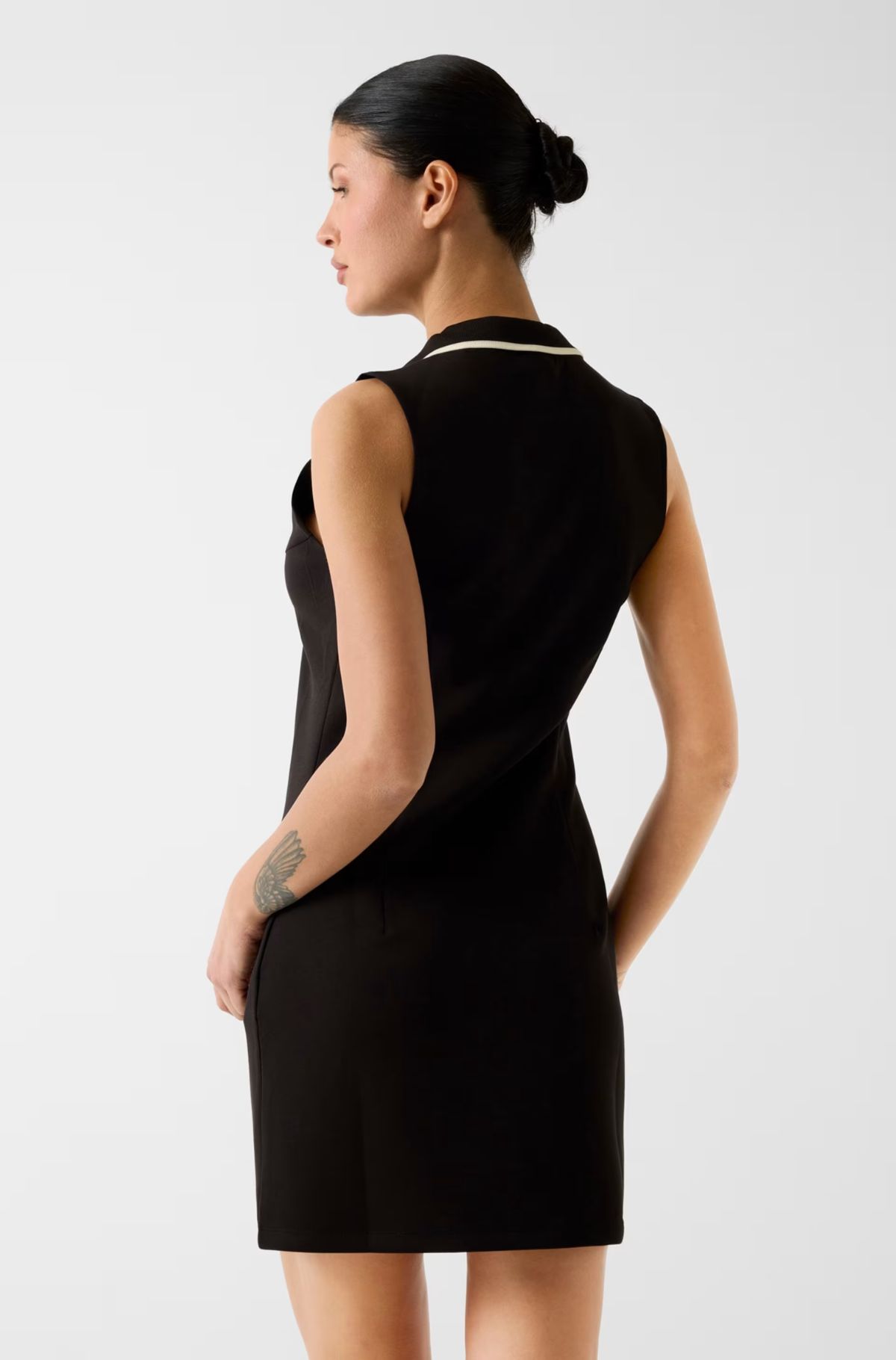HTCLOTHES123 - 2026-05-21T194045.738