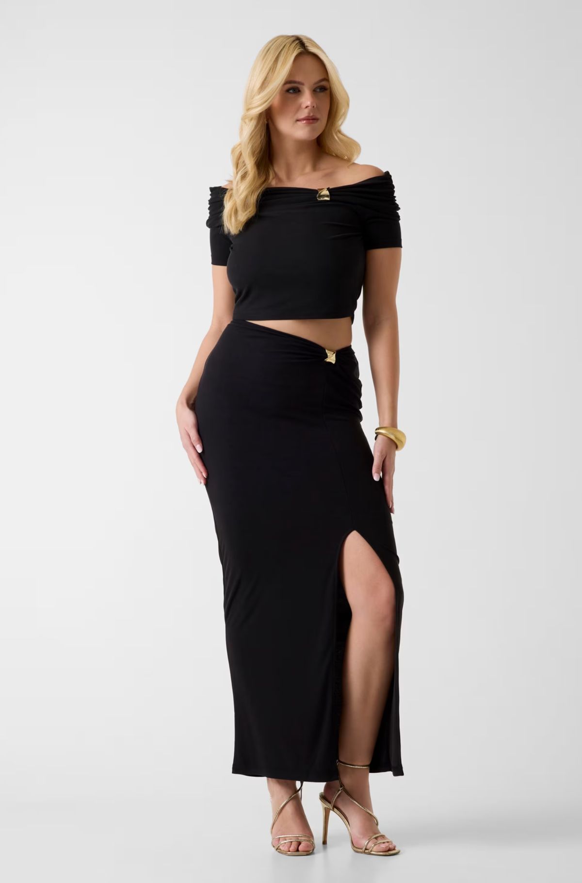 HTCLOTHES123 - 2026-06-19T161433.986