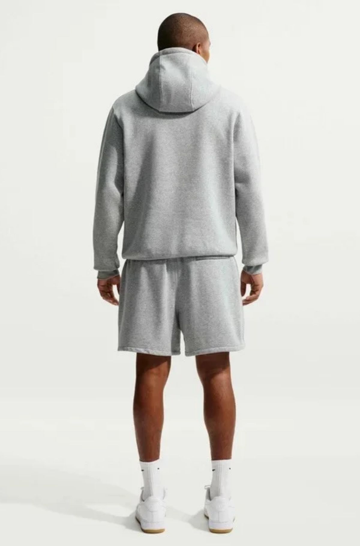 HTCLOTHES123 - 2026-10-01T122207.023