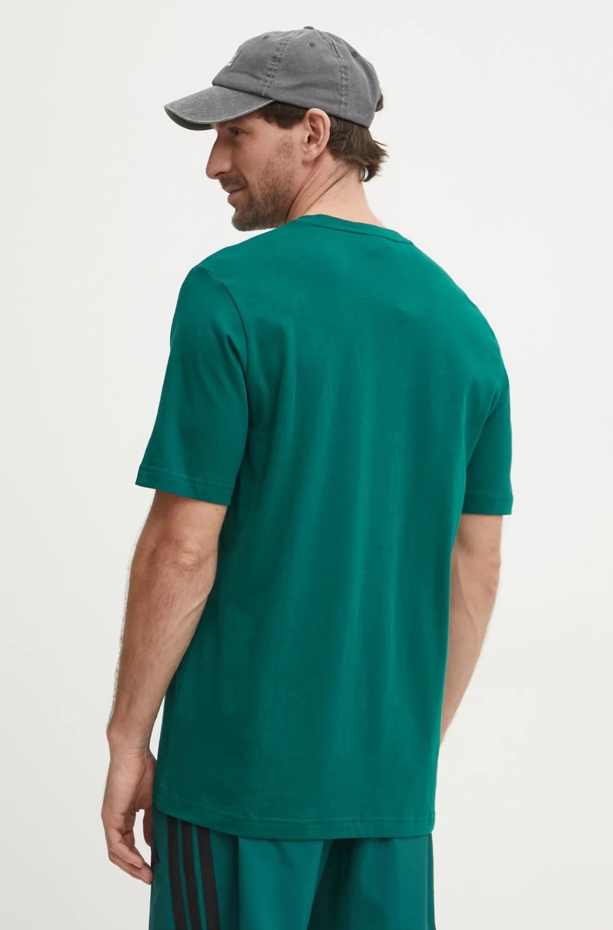 HTCLOTHES123 - 2026-10-02T135228.484