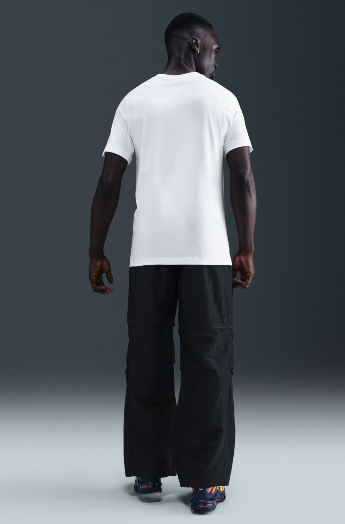HTCLOTHES123 - 2026-10-03T145309.895