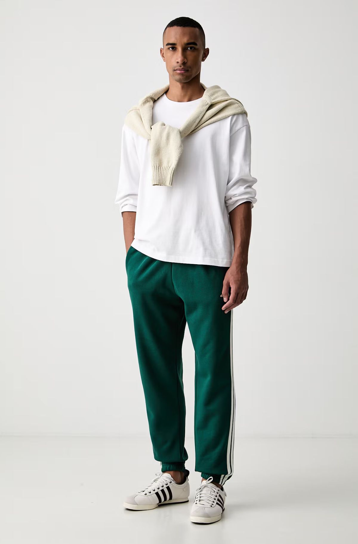 HTCLOTHES123 - 2026-10-06T125225.163