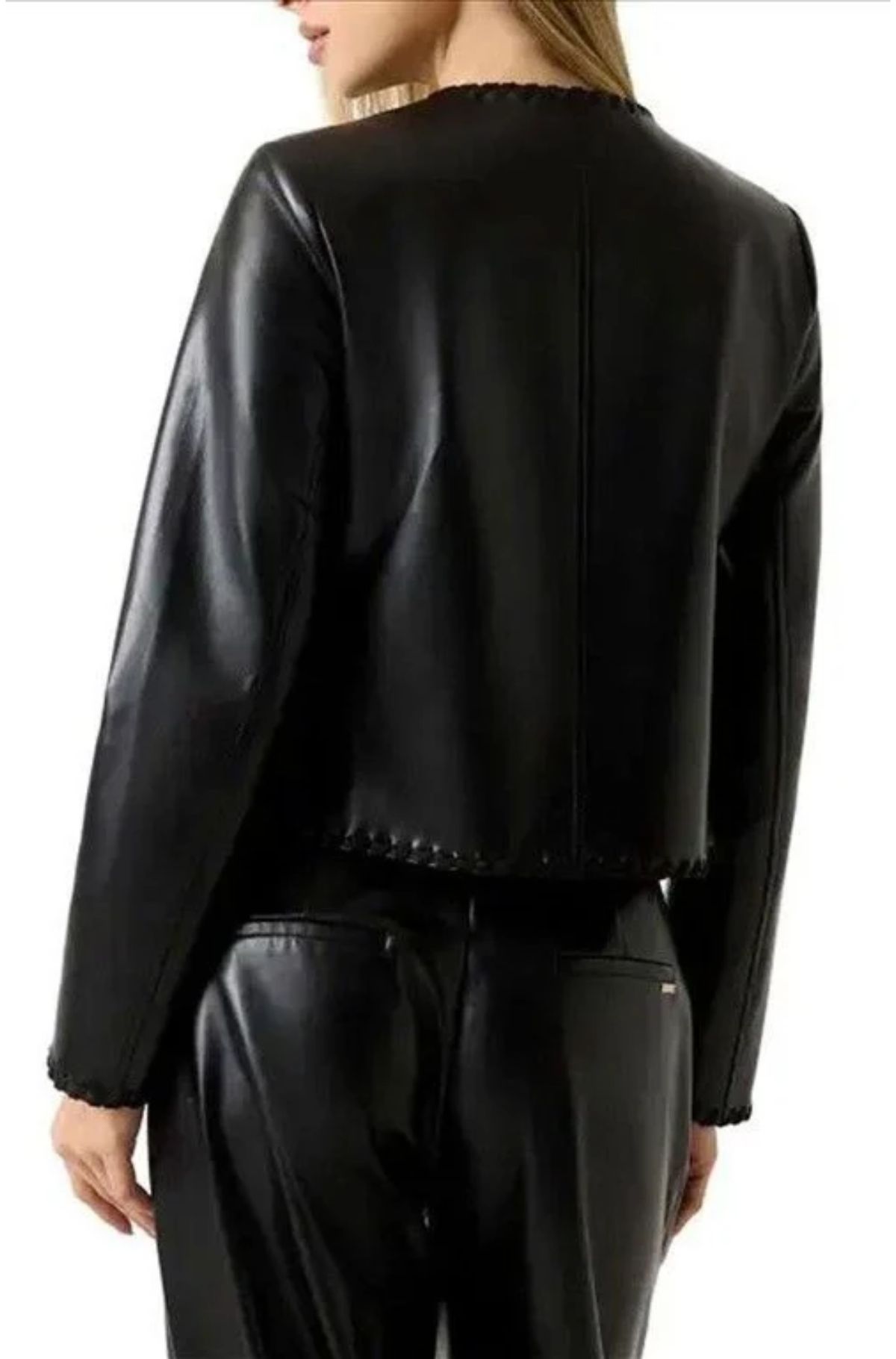 HTCLOTHES123 - 2026-10-15T100521.775