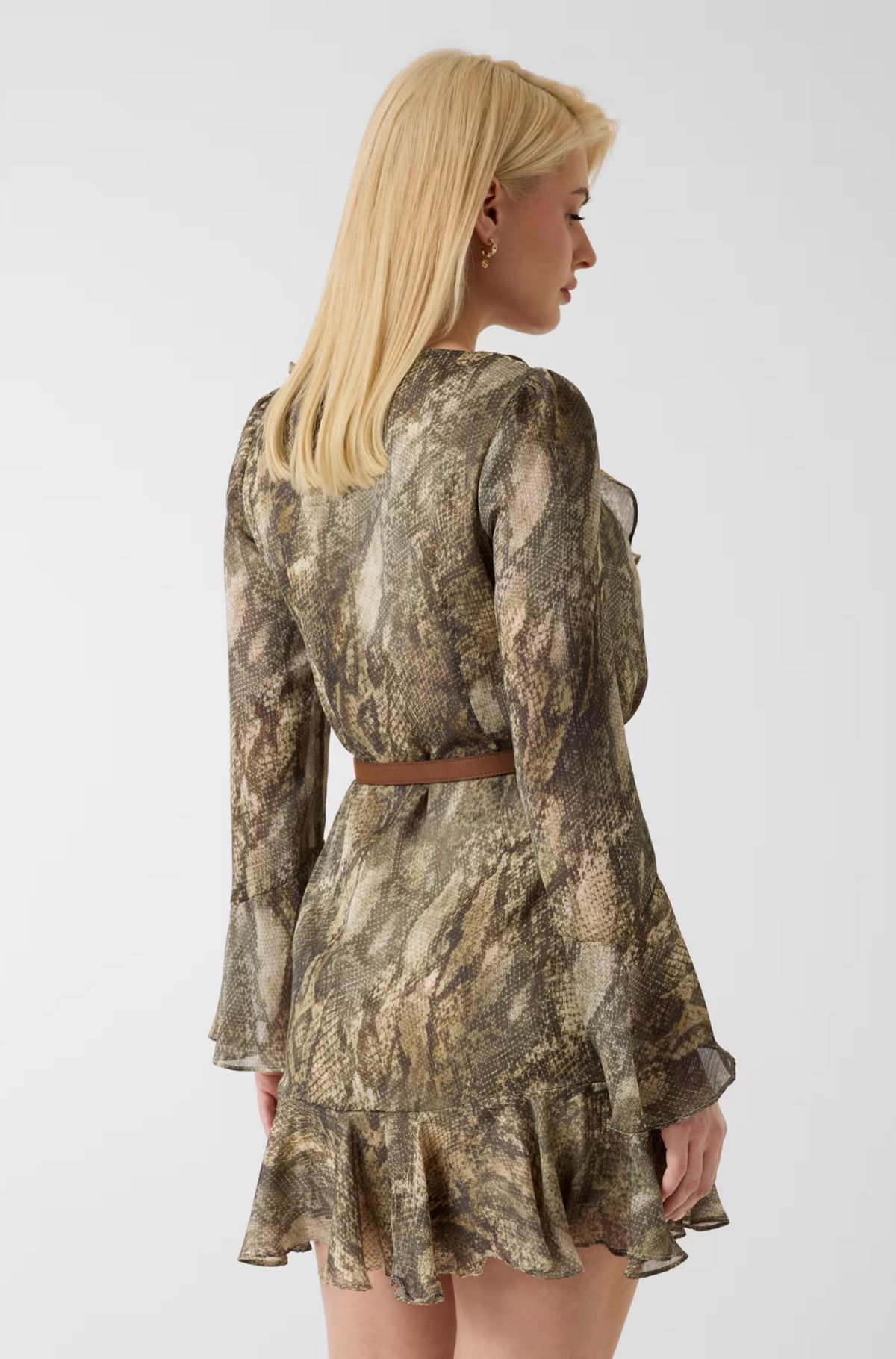 HTCLOTHES123 - 2026-10-15T110711.983
