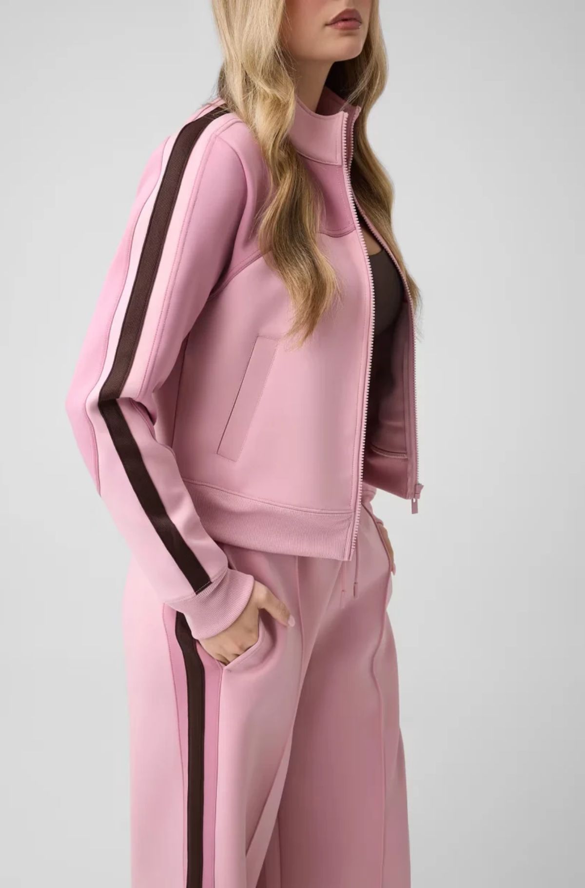 HTCLOTHES123 - 2026-10-16T132145.839