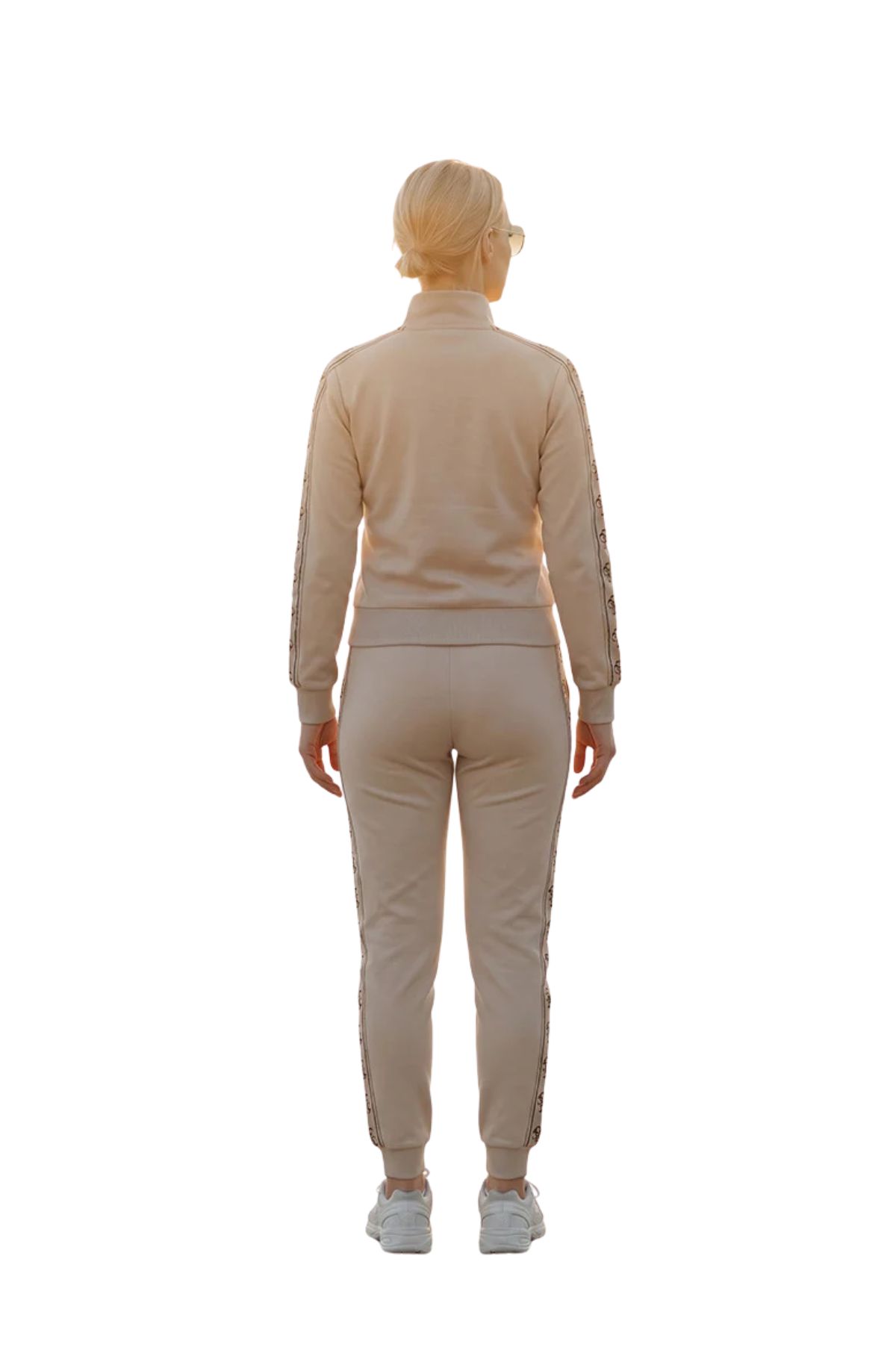 HTCLOTHES123 - 2026-10-21T111918.166