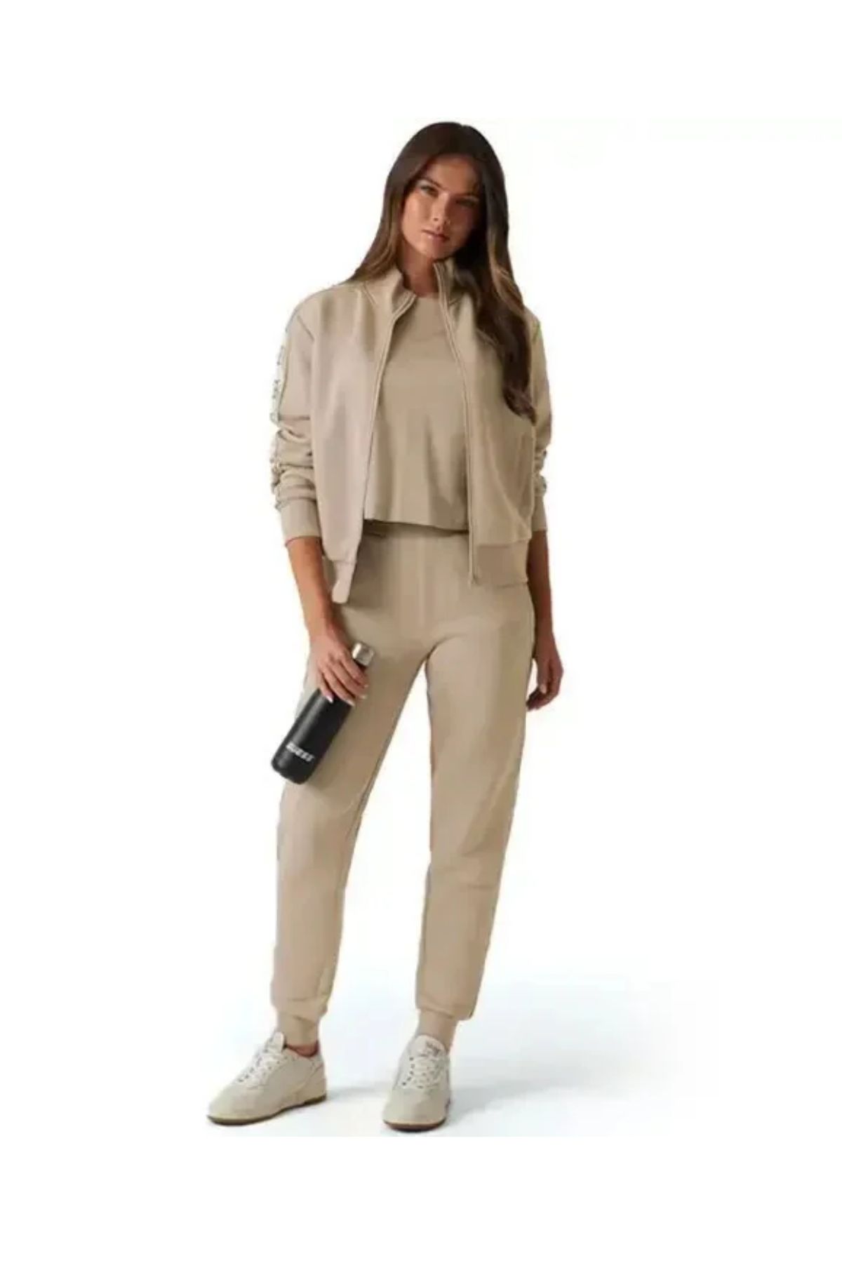 HTCLOTHES123 - 2026-10-21T113047.203