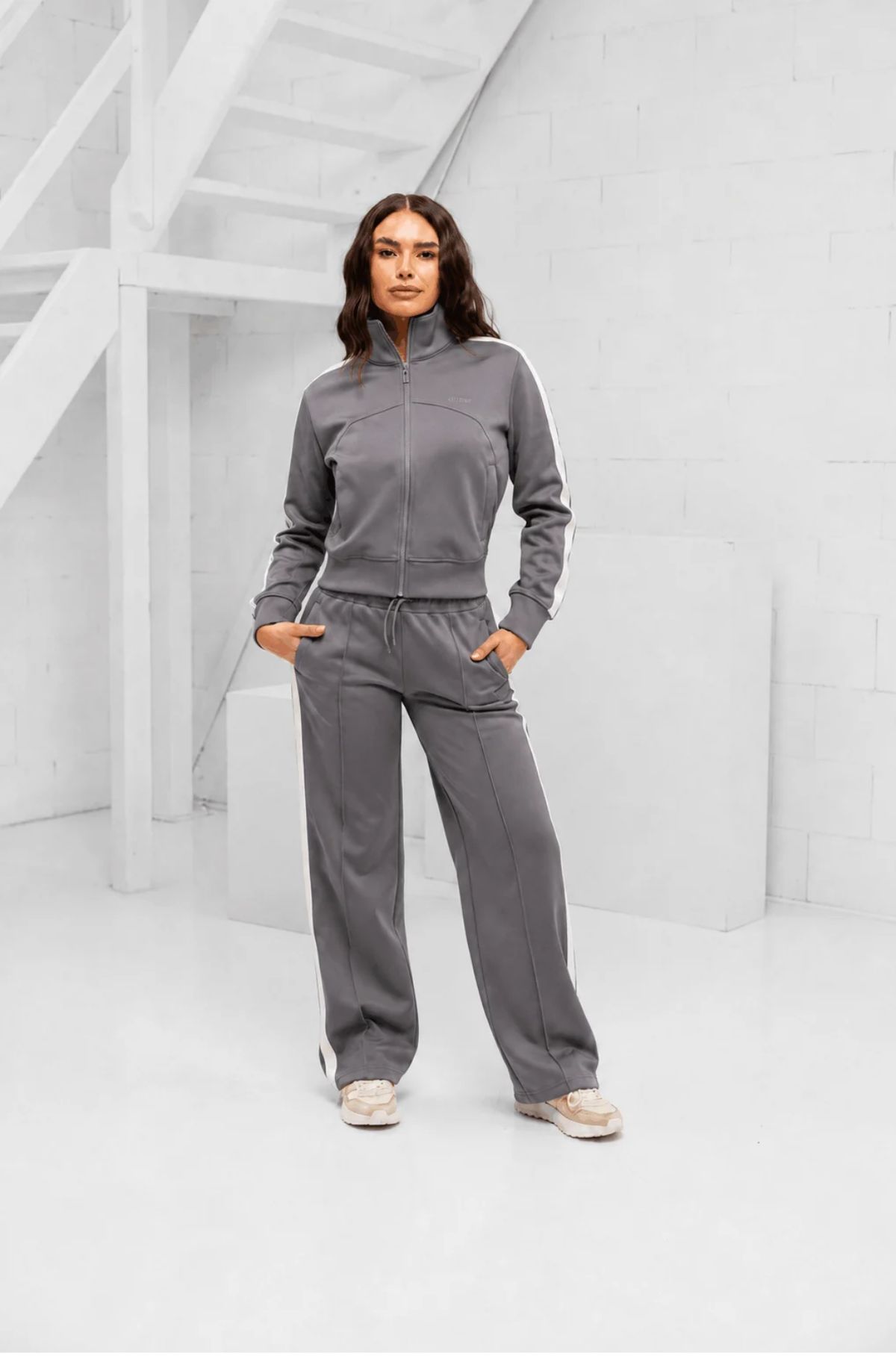 HTCLOTHES123 - 2026-10-26T155312.159
